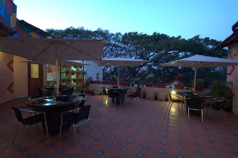 เอชเอ็ม สวีท แอนด์ สตูดิโอ Aparthotel บังกาลอร์ ภายนอก รูปภาพ